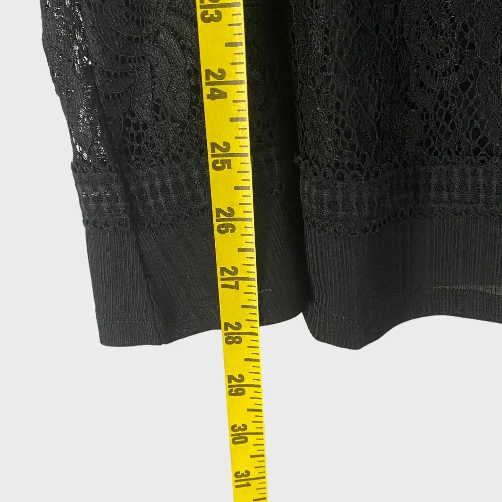 Torrid Lace Trim Inset Tank Women's Size 1X Black Sleeveless Scoop Neck Top New - Picture 12 of 12